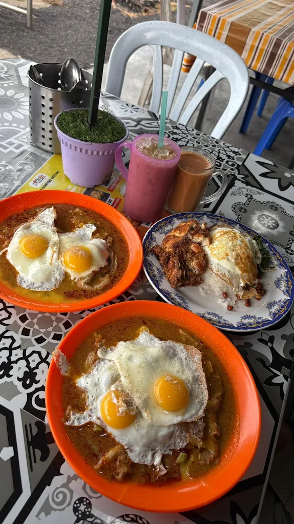 Roti Canai Kayu Arang