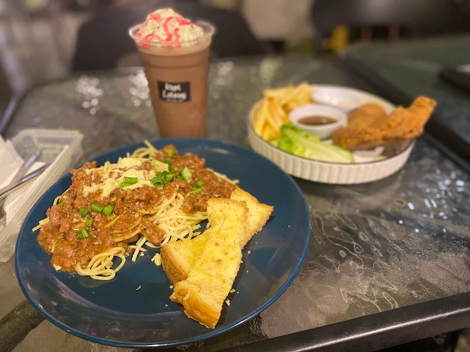 Cafe RASA2 by PAKCIK x KopiLoteng